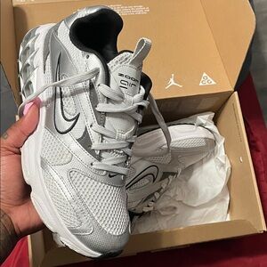 Nike Zoom Air Metallic Silver Sneakers